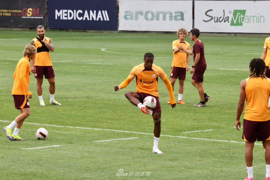 色需要更强 色需要更强