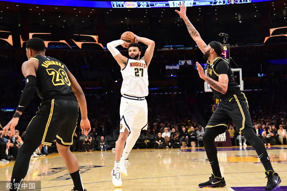 一个值得关 一个值得关