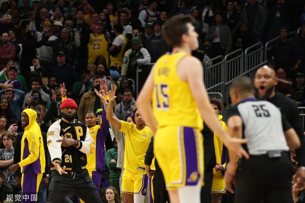 无球前插后 无球前插后