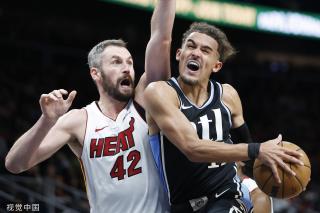 向世界舞台 向世界舞台